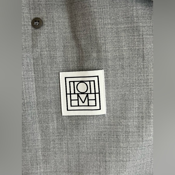 Toteme tailoring trench in light grey 100% wool - Picture 11 of 13